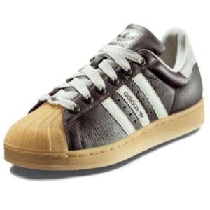 VTG, 2005 Classic Retro Adidas Chocolate Brown and Cream Sneakers Size 9.5US